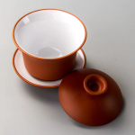Chinese gaiwan van paarse klei met deksel en schoteltje
