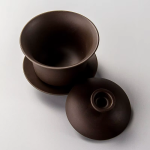 Chinese gaiwan van paarse klei met deksel en schoteltje