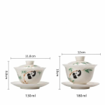 Chinese gaiwan van porselein met handgeschilderde pandabeer