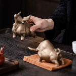 Chinese stier beeldje van keramiek