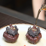 Chinese tea pet van Yixing-klei met baard