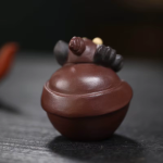 Chinese tea pet van Yixing-klei met baard