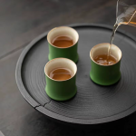 Chinese theekopjes van keramiek met bamboemotief