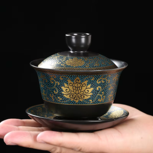 Gaiwan en porselein met gouden decor, 180 ml
