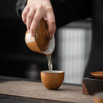 Gaiwan met gouden glazuur van porselein
