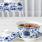 Gaiwan met handbeschilderd Chinees motief