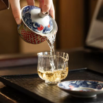 Gaiwan met vissen van porselein