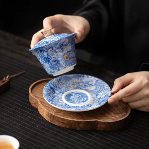 Gaiwan porselein met schotel en gouden draak