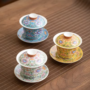 Gaiwan van geglazuurd porselein met deksel