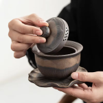 Gaiwan van keramiek met deksel en schotel