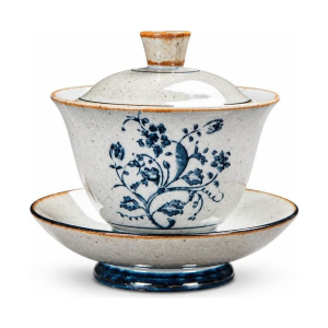 Gaiwan van porselein met blauw decor uit Dehua — Bloeiende tak
