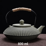 Gietijzeren theepot van ongeveer 800 ml — Donkergrijs