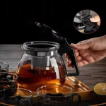 Glazen theepot met filter en geperforeerd mandje