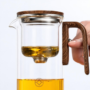 Glazen theepot met filter en zijbediening