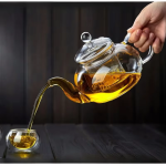 Glazen theepot met infuser van borosilicaatglas