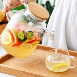 Glazen theepot met spiraalfilter en bamboe deksel