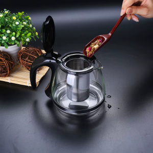 Glazen theepot met uitneembare theezeef