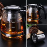 Glazen theepot met uitneembare theezeef