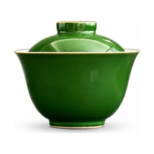Groene gaiwan van keramiek met lichte rand