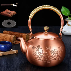 Koperen theepot met motief naar keuze
