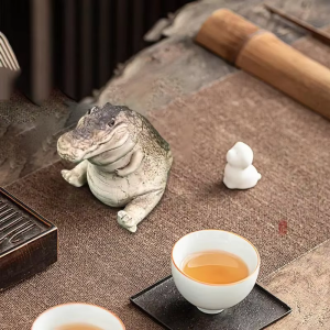 Krokodil tea pet van hars