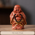 Lachende Boeddha tea pet met zwart kralensnoer — Roodbruin