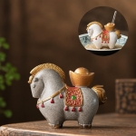 Paard als van kleur veranderende tea pet van hars