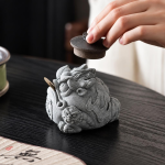Pad als feng shui tea pet met drakenkop