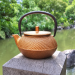 Retro gietijzeren theepot met filter van 300 ml — Koper en bruin