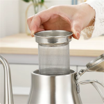 Roestvrijstalen theepot met uitneembaar theefilter 1,5 L