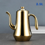 RVS theepot met filter en lange schenktuit — Goudkleurig 2,5 L