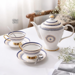 Sophia theeservies set van beenderporselein — Theepot en 2 kopjes