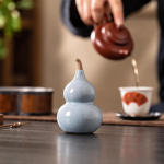 Tea pet kalebas van celadonkeramiek