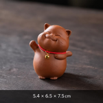 Tea pet kat in vijf houdingen — Rechtop, één poot omhoog