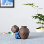 Tea pet monnik van paarse klei — 9,8 × 7,8 cm