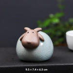 Tea pet schaap van keramiek voor thee — Rond lichaam, hangende oren