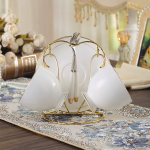 Theeservies met gouden rand van Bone China