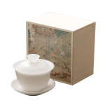 Witte porseleinen gaiwan met schotel