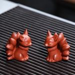 Yixing tea pet met een vos met negen staarten
