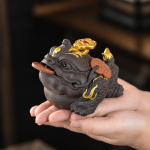 Yixing tea pet met gelukspad van zisha-klei