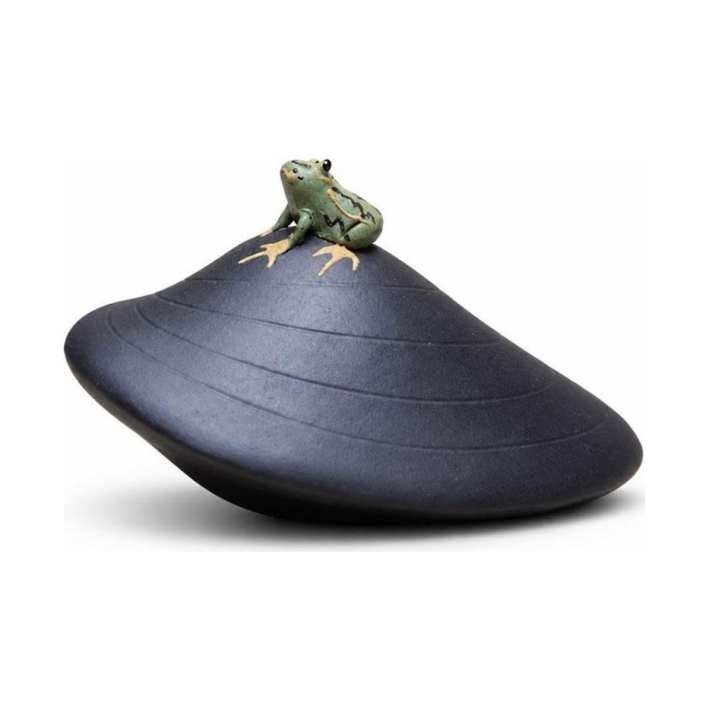 Yixing tea pet met groene kikker