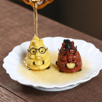 Yixing tea pet varken als gelukssymbool